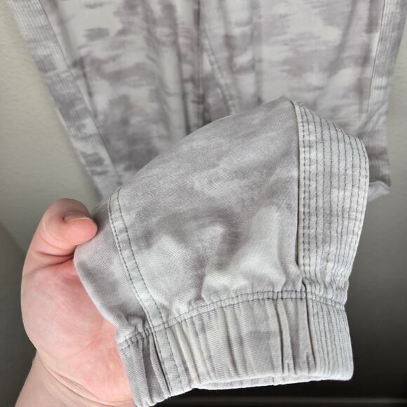 ATHLETA Printed Farallon Joggers Size 2 - Picture 6 of 8